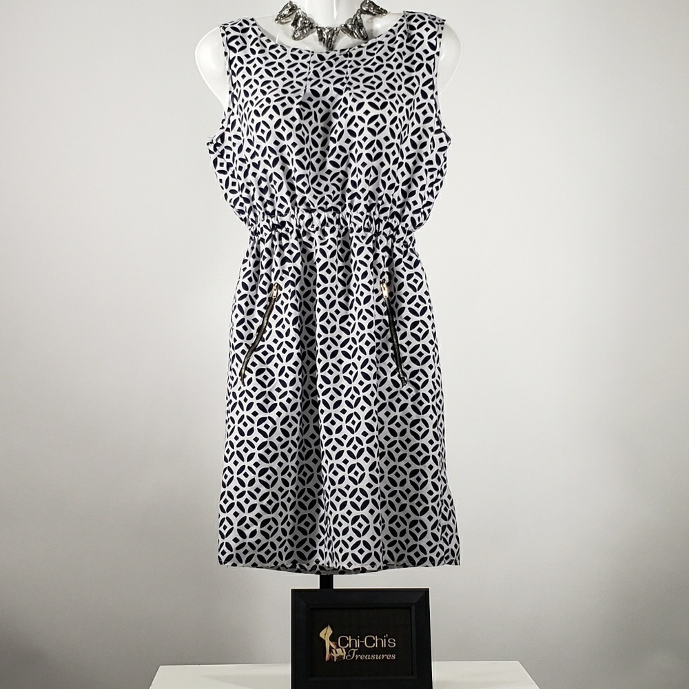 SPEED CONTROL PRINT DRESS